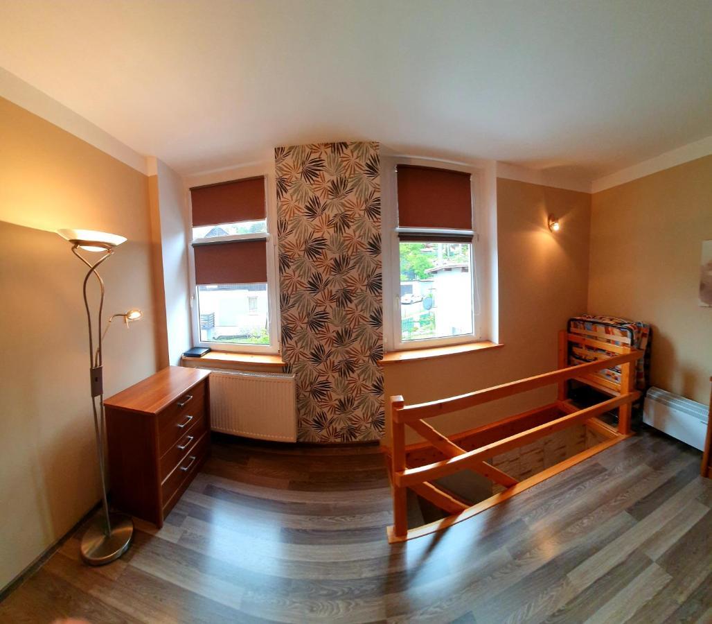 Апартаменты Apartament Partyzantow Шклярска-Поремба Экстерьер фото